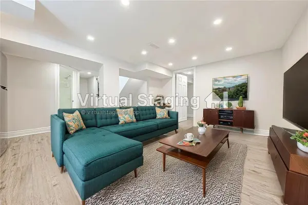 Hamilton, ON L8V 1H2,194 Crockett ST #Lower