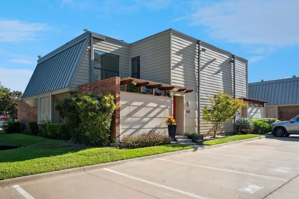 Dallas, TX 75204,3919 Buena Vista Street #B