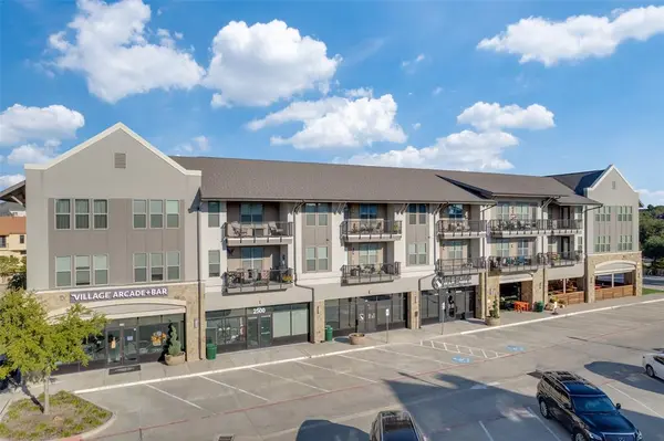 2500 King Arthur Boulevard #304, Lewisville, TX 75056