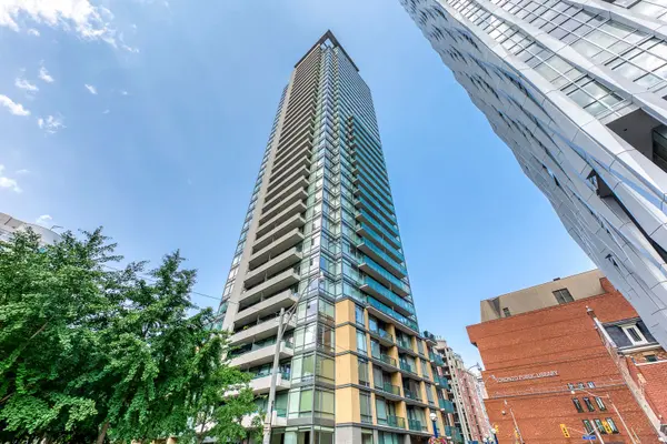 18 Yorkville AVE #3204, Toronto C02, ON M4W 1L4