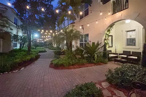 12467 NW 17th Ct, Pembroke Pines, FL 33028