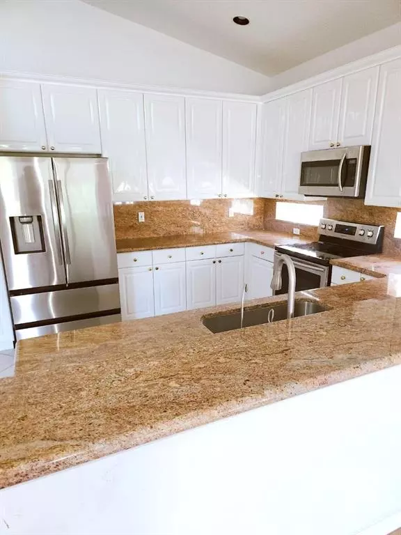 Boynton Beach, FL 33437,11779 Caracas Blvd