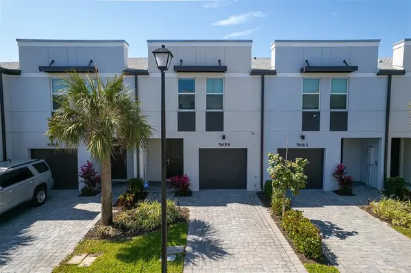 Mangonia Park, FL 33407,5659 Enclave Dr