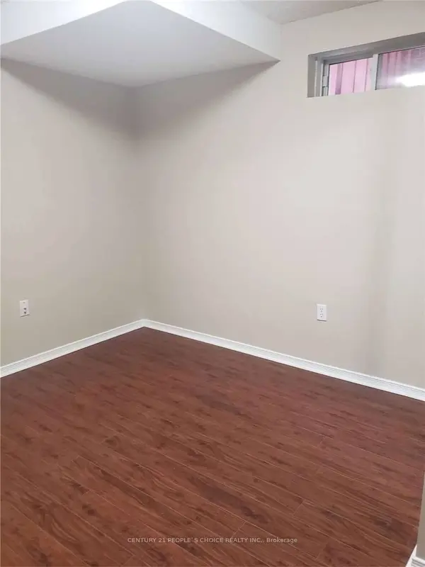 Mississauga, ON L5W 1M3,597 Matisse PL #Lower