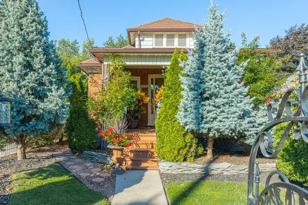 Niagara Falls, ON L2E 4H1,4447 Second AVE