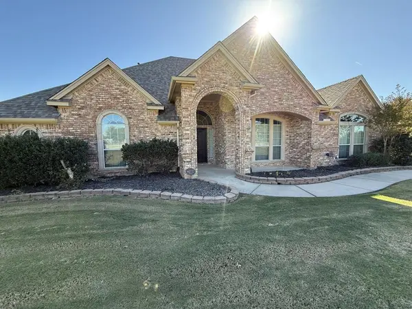 717 Lonesome Prairie Trail, Haslet, TX 76052