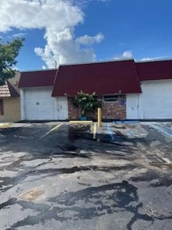 Pompano Beach, FL 33060,1901 N Dixie Hwy