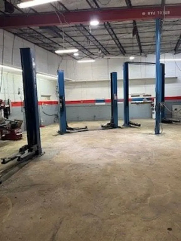 Pompano Beach, FL 33060,1901 N Dixie Hwy