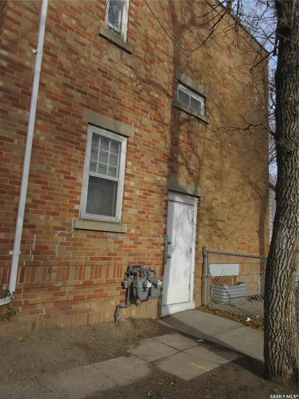 Regina, SK S4P 1P4,1878-1880 Ottawa STREET