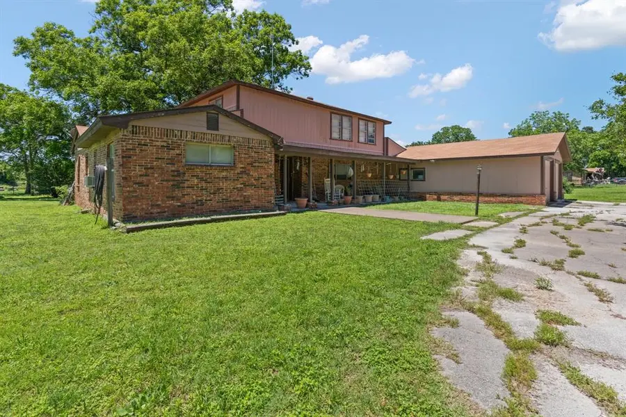 665 Hcr 1432, Covington, TX 76636