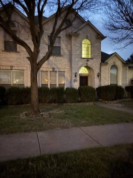 1124 Miramar Avenue, Desoto, TX 75115