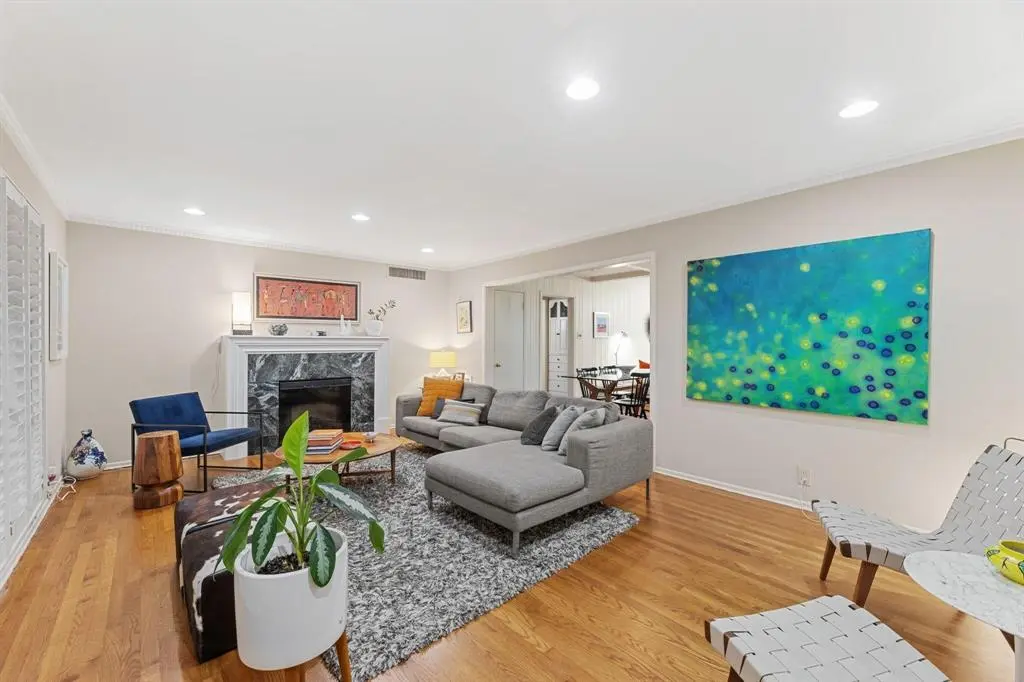 Dallas, TX 75225,6135 Bandera Avenue #A