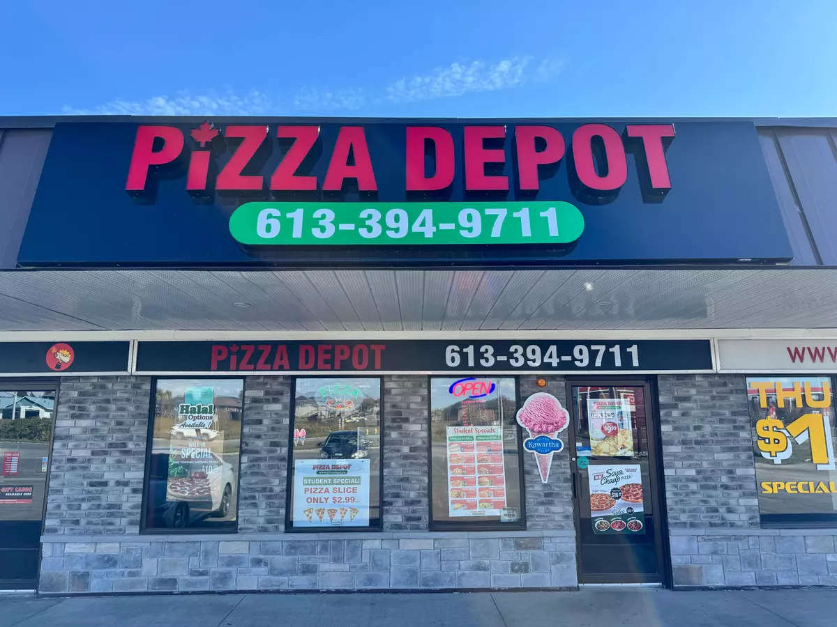 Quinte West, ON K8V 0N7,17477 Ontario County Hwy 2 N/A ##3