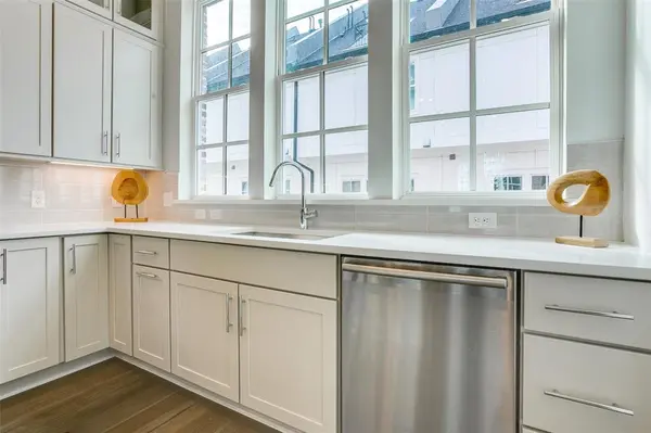 4636 Warwood Lane, Dallas, TX 75219