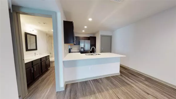 Dallas, TX 75214,6304 Prospect Avenue #107