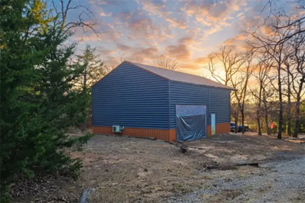 Whitesboro, TX 76273,401 Coyote Trail