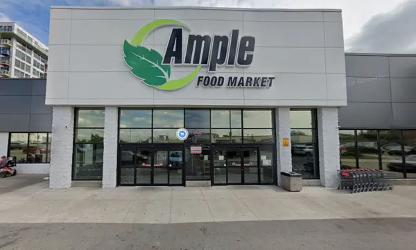 Toronto W03, ON M6M 1B9,605 Rogers RD