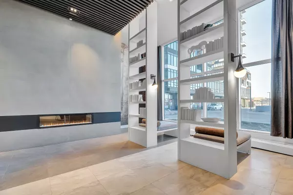 Oakville, ON L6H 3R8,2485 Taunton RD #112