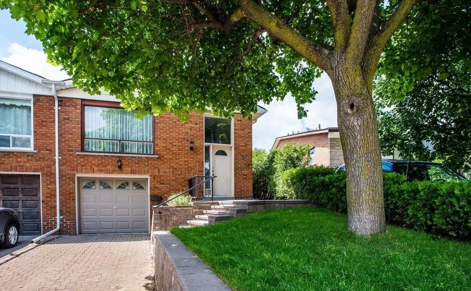 9 Wilton DR #Upper, Brampton, ON L6W 2Z9