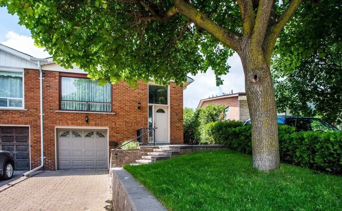 Brampton, ON L6W 2Z9,9 Wilton DR #Upper