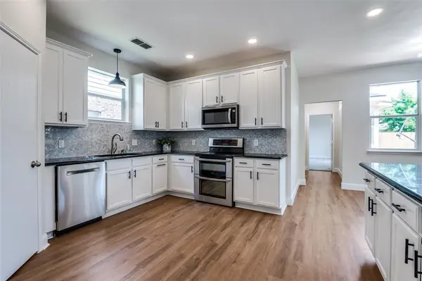 Waxahachie, TX 75165,1618 Wildflower Drive