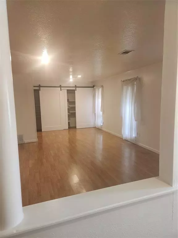 Farmers Branch, TX 75234,12911 Mitchwin Road