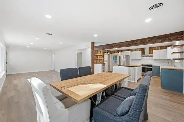 Van Alstyne, TX 75495,450 Kelly Lane