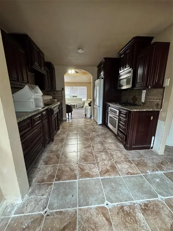 Fort Worth, TX 76105,2717 Avenue I