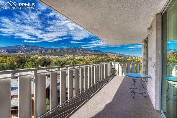 Colorado Springs, CO 80905,900 Saturn DR #805