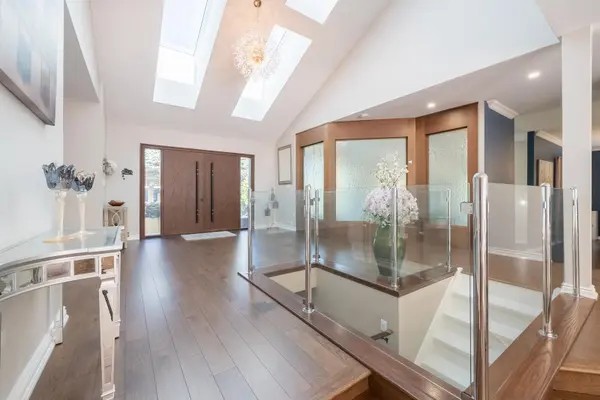 64 Woodbridge CIR, Scugog, ON L9L 2A9