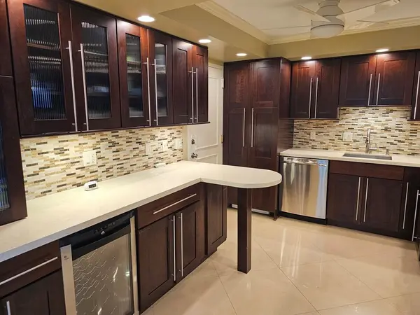 Fort Lauderdale, FL 33308,4100 Galt Ocean Dr #1111