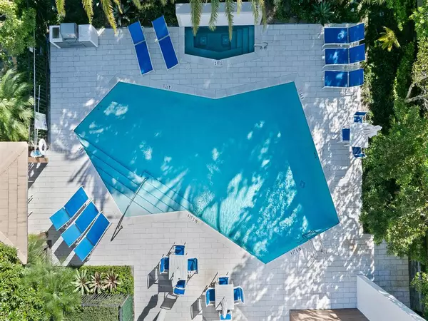 Fort Lauderdale, FL 33308,3040 N Ocean Blvd #N204