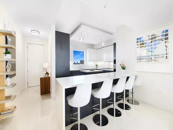 Fort Lauderdale, FL 33308,3040 N Ocean Blvd #N204