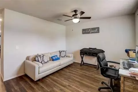 Aubrey, TX 76227,1325 Vernon Drive