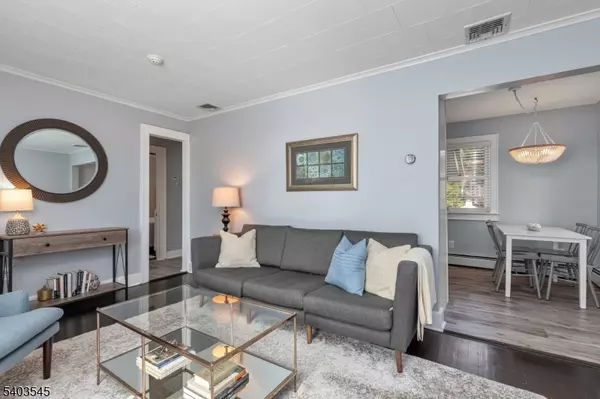 Verona Twp., NJ 07044,46 Hillside Ave