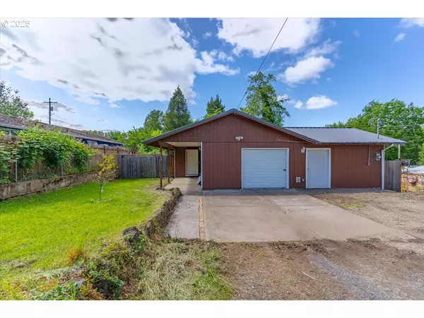 Dayton, OR 97114,113 MAIN ST