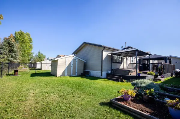 Grande Prairie, AB T8X 1P5,10615 88 ST #313