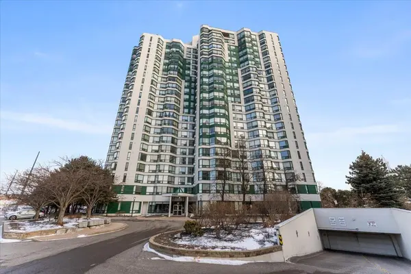 Mississauga, ON L5R 3R4,4450 Tucana CT #1105