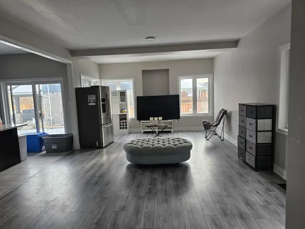 Thorold, ON L0S 1A0,132 Sunset WAY