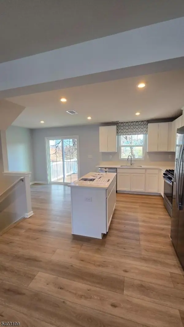 Washington Twp., NJ 07882,11 Limestone Blvd