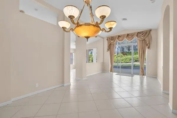 Boynton Beach, FL 33437,5065 Glenville Dr
