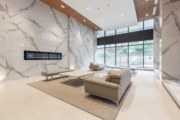 Toronto W06, ON M8V 0C7,20 Shore Breeze DR #1002