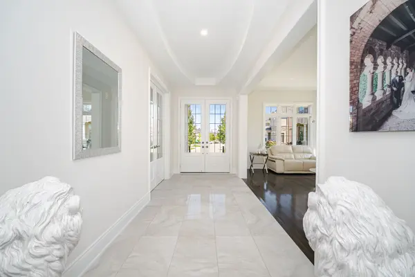 Brampton, ON L6P 4H2,18 Erintown CRES