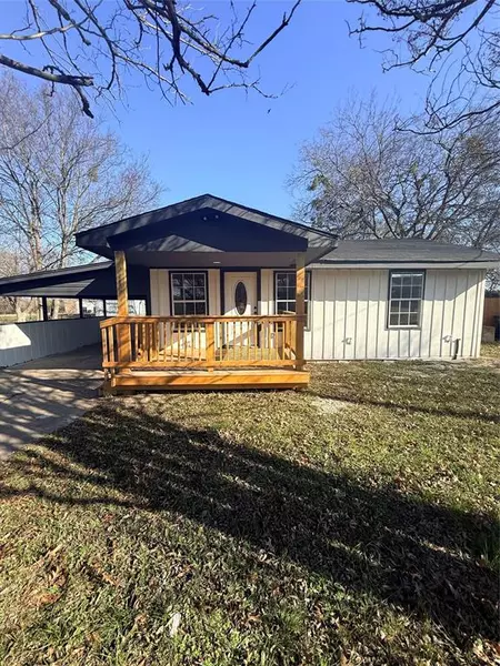 107 Gunter Street, Wills Point, TX 75169