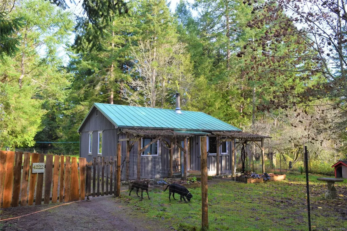 Pender Island, BC V0N 2M1,4222 Armadale Rd