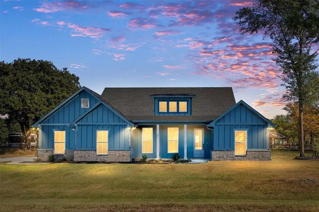 Mabank, TX 75143,721 Clubview Drive