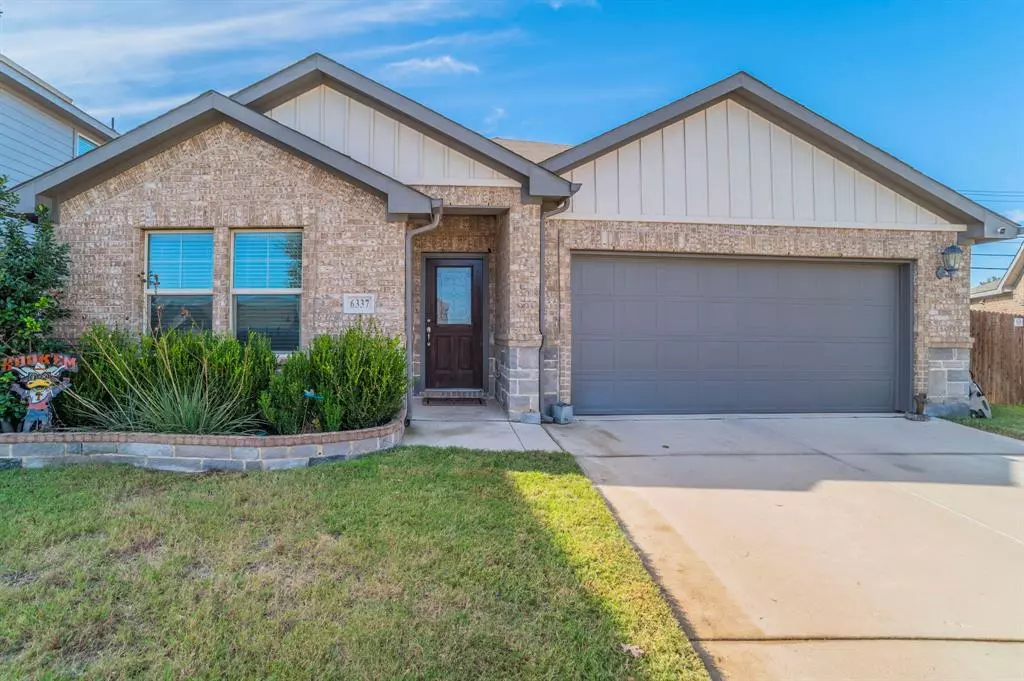 Fort Worth, TX 76179,6337 Copperhead Drive