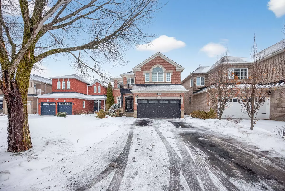 Richmond Hill, ON L4E 4S5,99 Barberry CRES