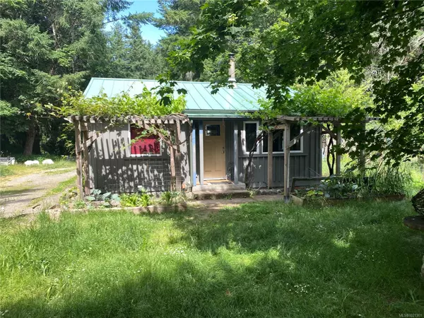 Pender Island, BC V0N 2M1,4222 Armadale Rd