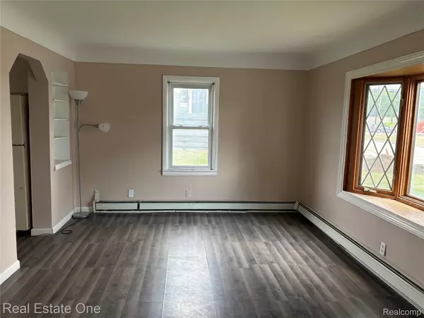 Warren, MI 48092,5873 Elmgrove AVE